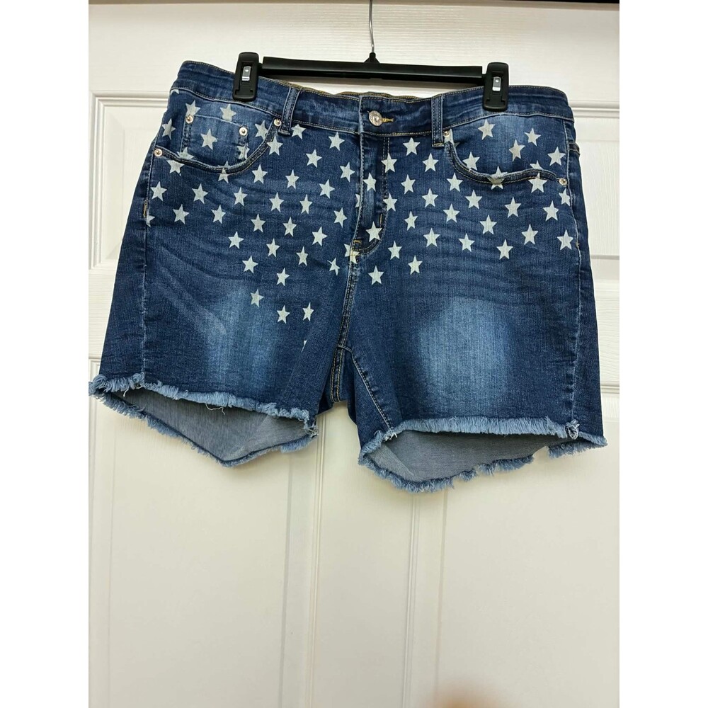 DKNY Jeans Star Print‎ Denim Shorts Women 18W Frayed Hem Stretch Blue
